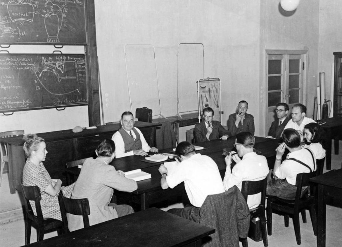 Lehrveranstaltung in Frankfurt, 1948